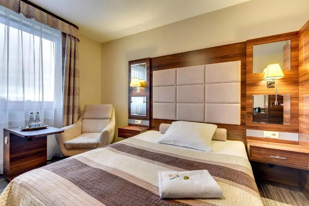 Amber Hotel