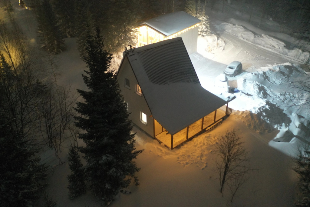 Частный дом Сибирь House 3х комн. Гостевой дом рядом с сектором А и Б