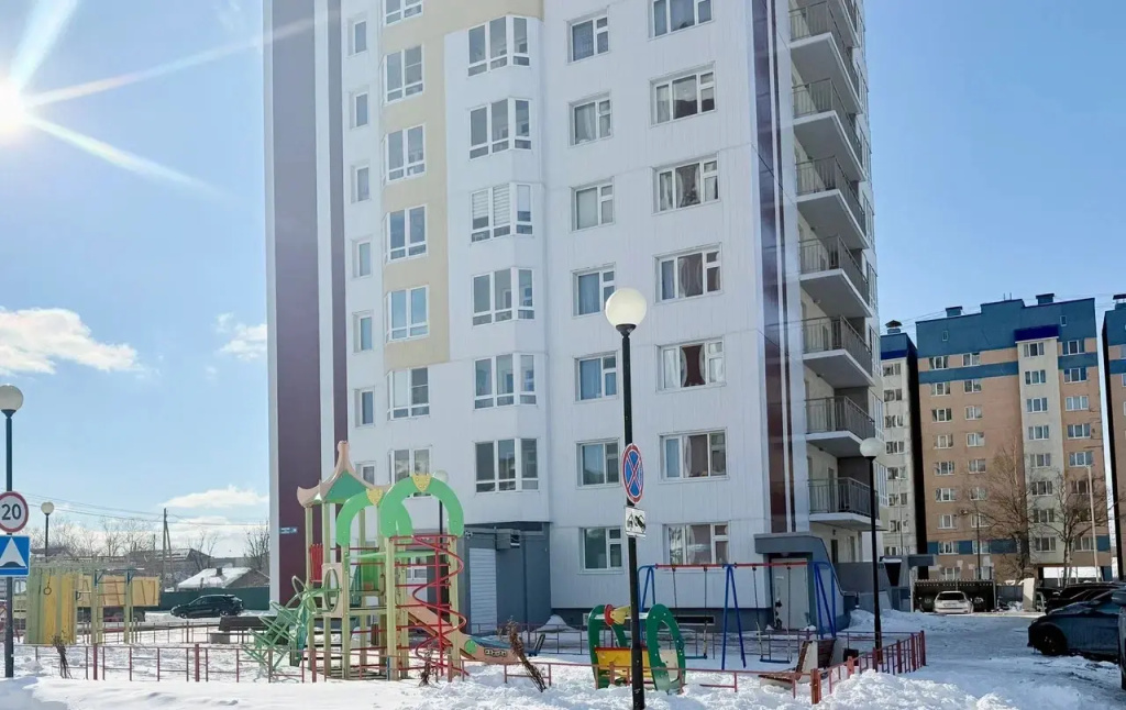 Квартира Рента 65 с Видом на Город с 16-го Этажа