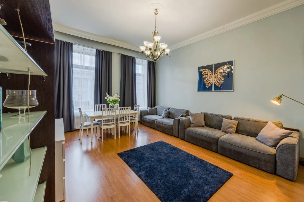 Апартаменты SpbStay на Невском проспекте 66