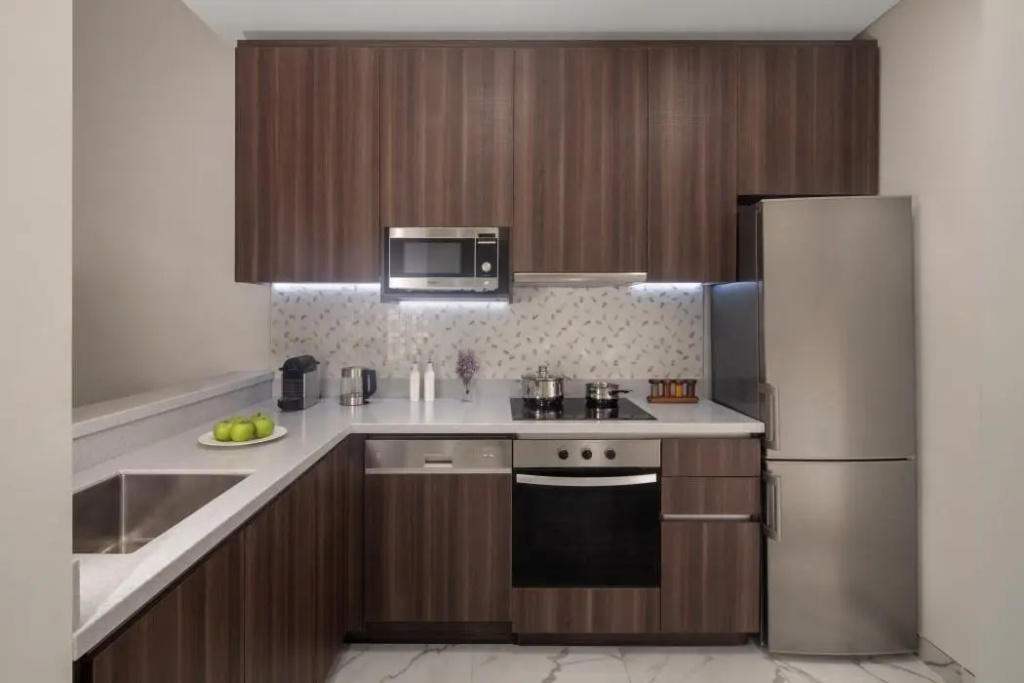 Avani Plus Palm View Dubai Hotel & Suites