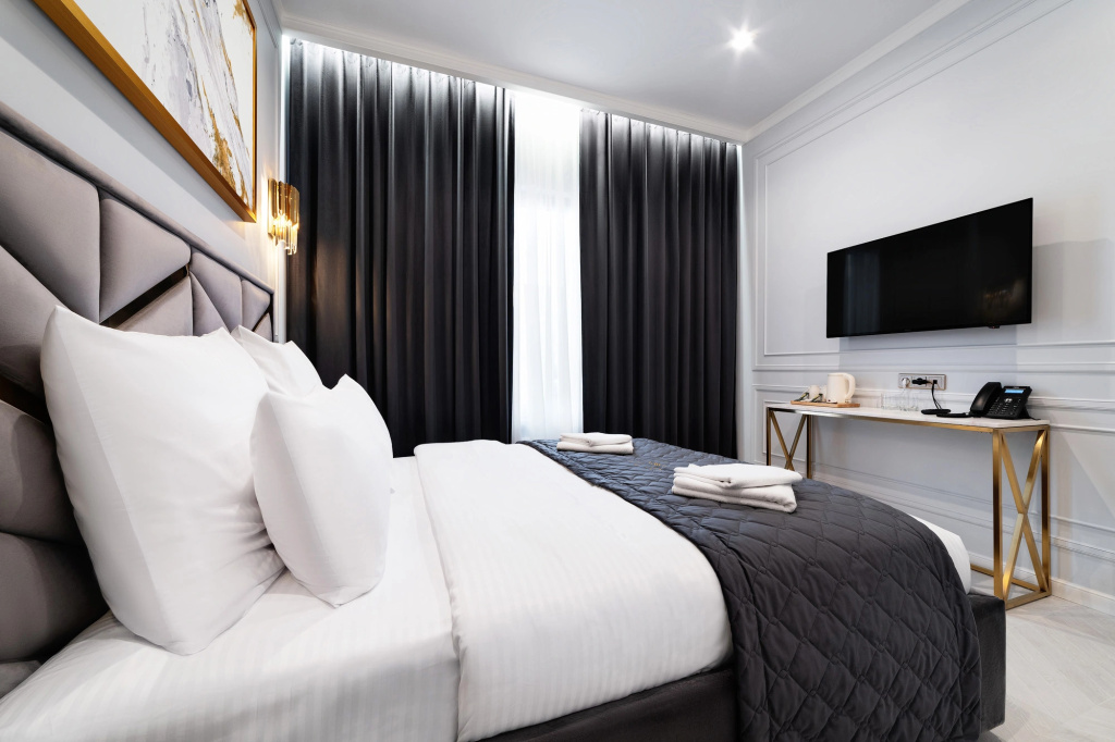 LeMar Hotel
