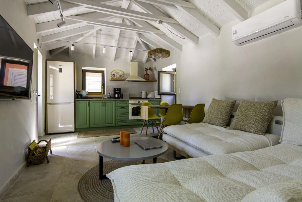 Частный дом Olive Grove by the Sea Kardamyli