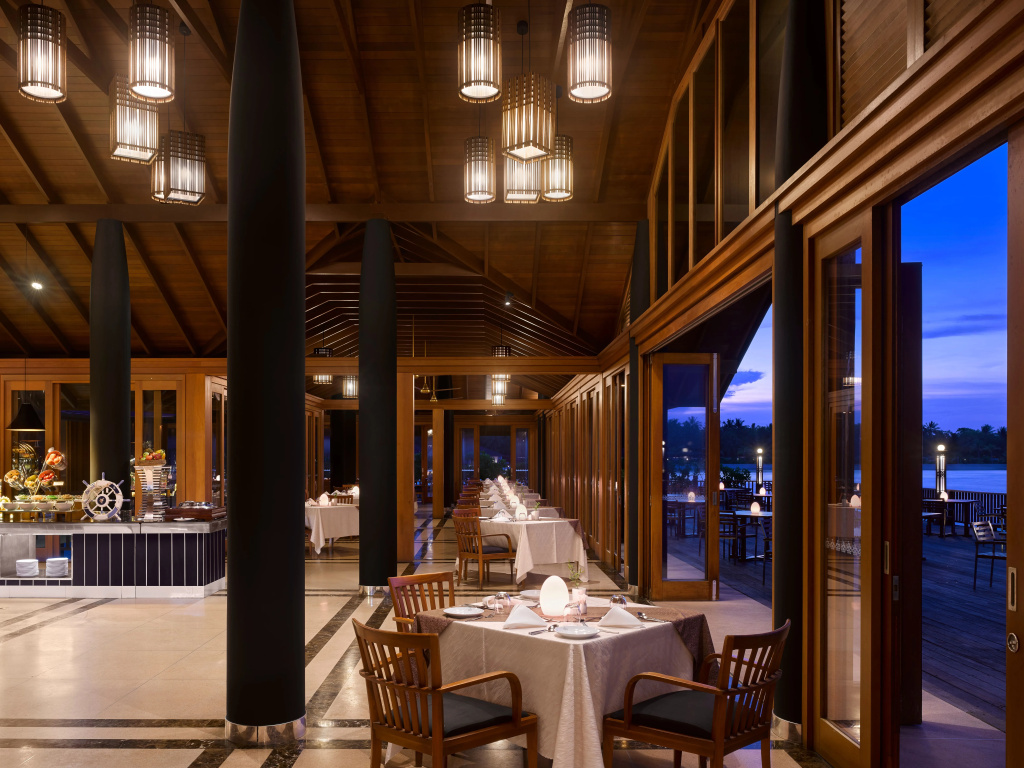 Villa Nautica Paradise Island Resort
