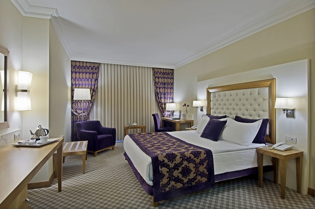 Tugcu Hotel Select