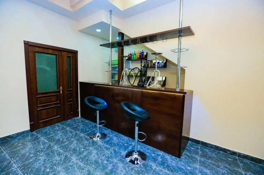 Mahmud Hotel
