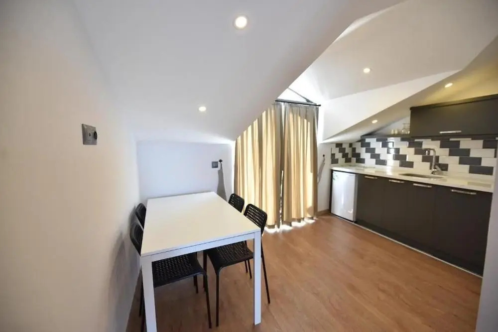 La Farine Rooms