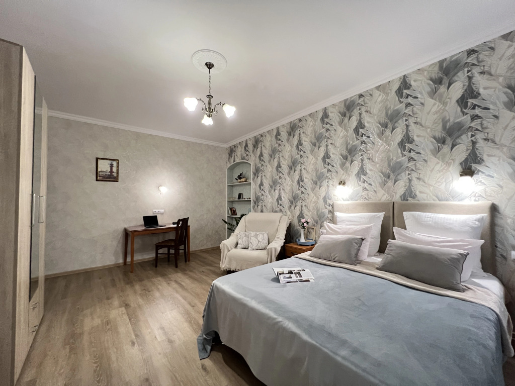 Квартира PiterFlat на Гороховой 30