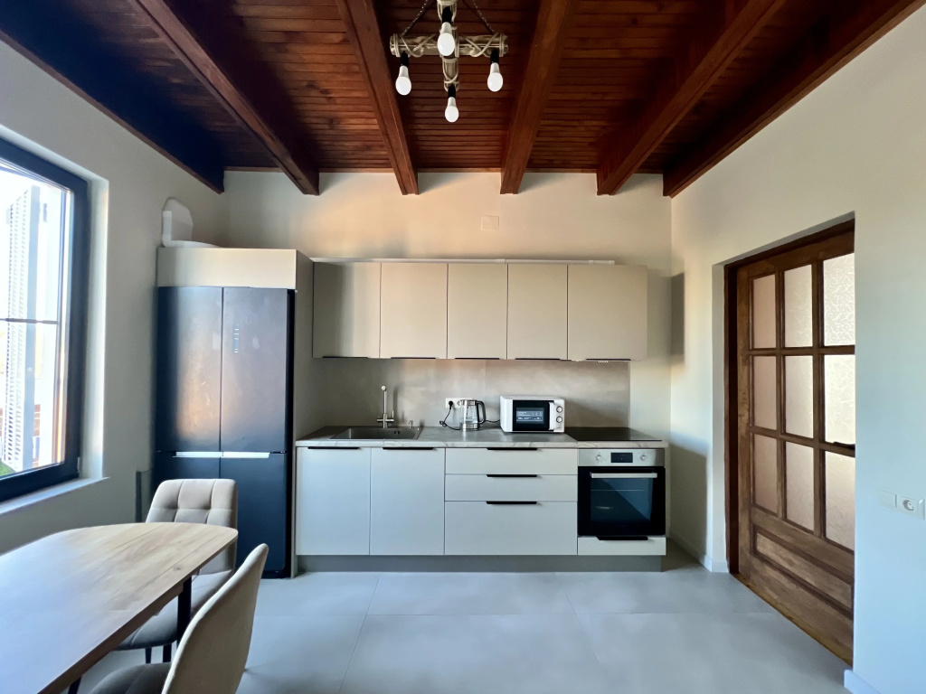 Avrora Villa