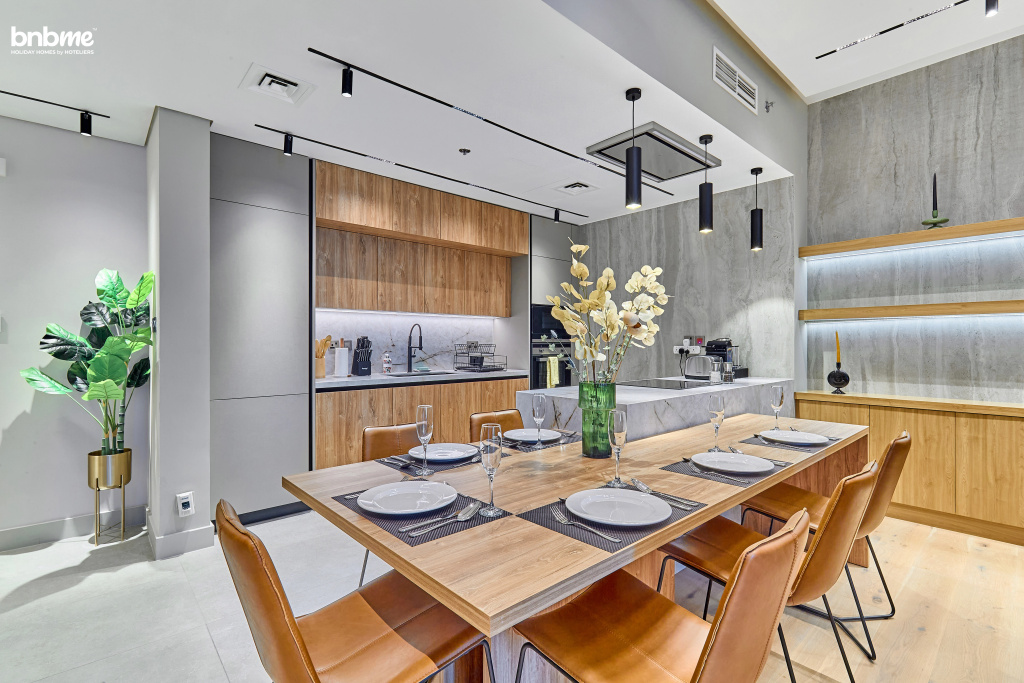 Апартаменты Bnbmehomes  Lux Haven Burj View Opera District - 1408