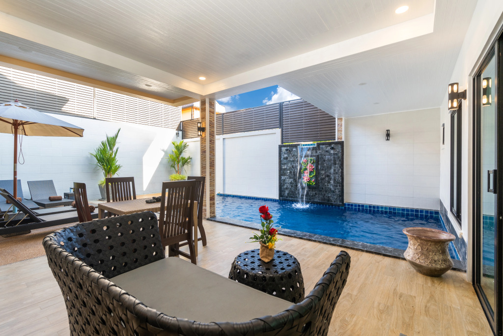 Вилла Luxury Villa Private Pool and Parking V6