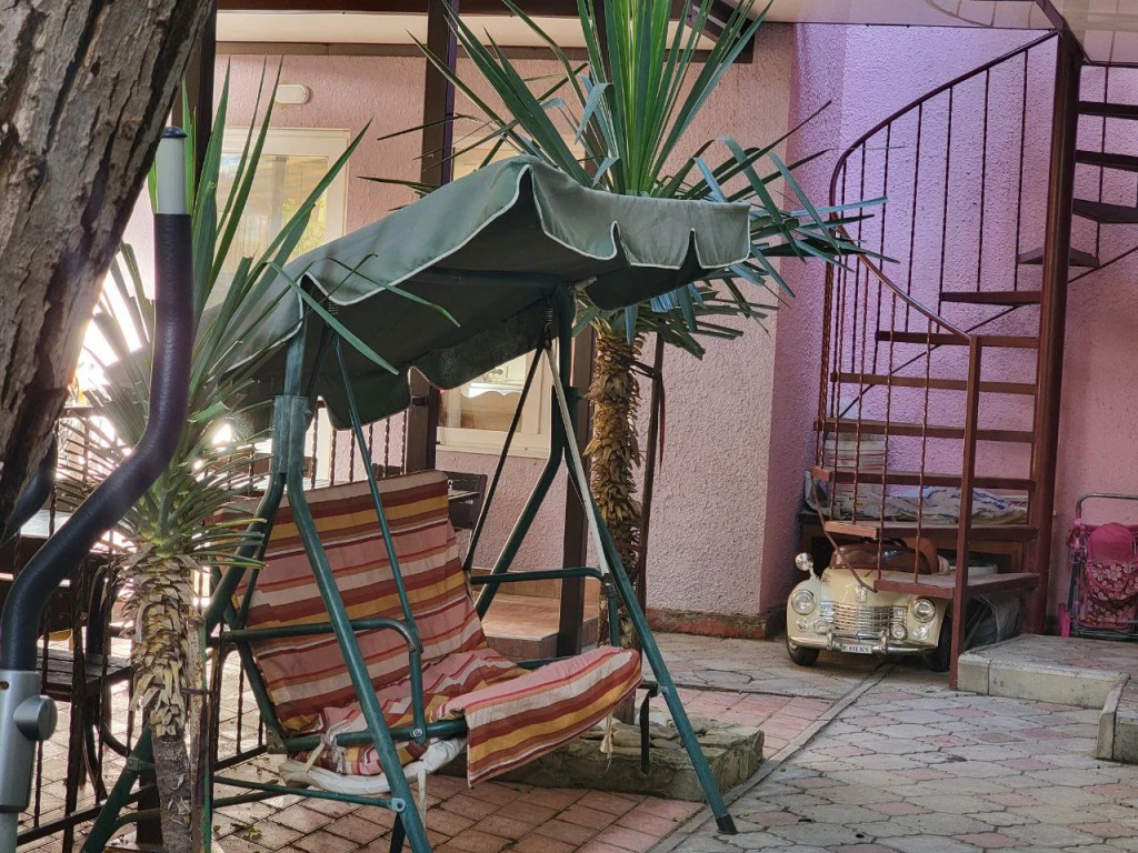 Butterfly Mini Hotel