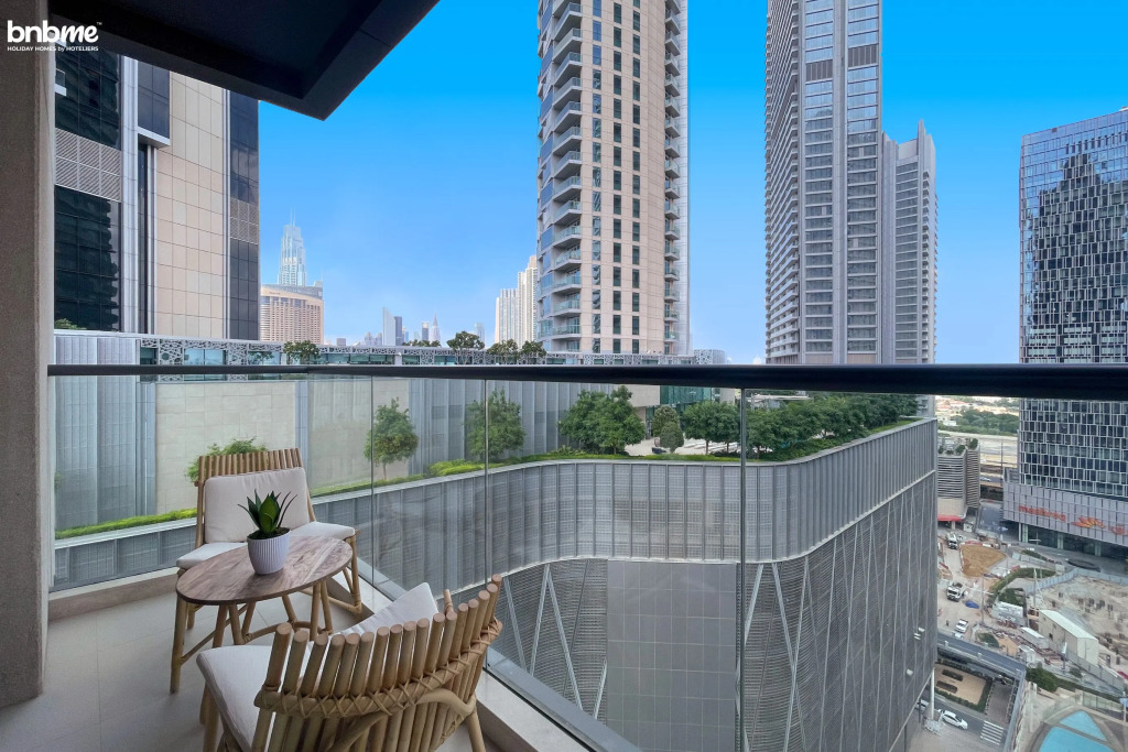 Апартаменты Bnbmehomes Lux Living Next to Address Fountain 1303
