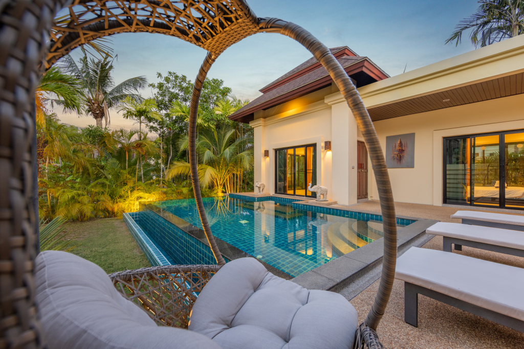 Traditional Thai 2BR villa in Baan Bua Estate