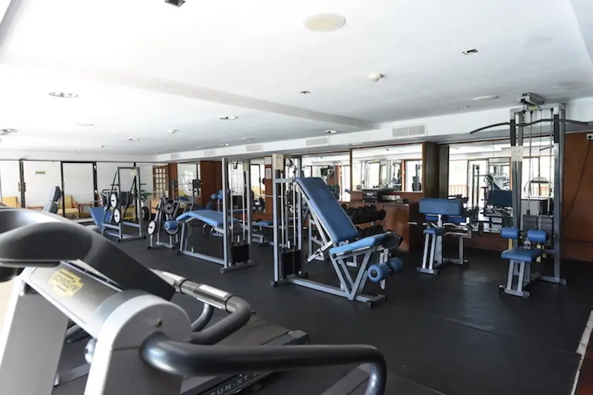 Отель Diani Reef Beach Resort & Spa