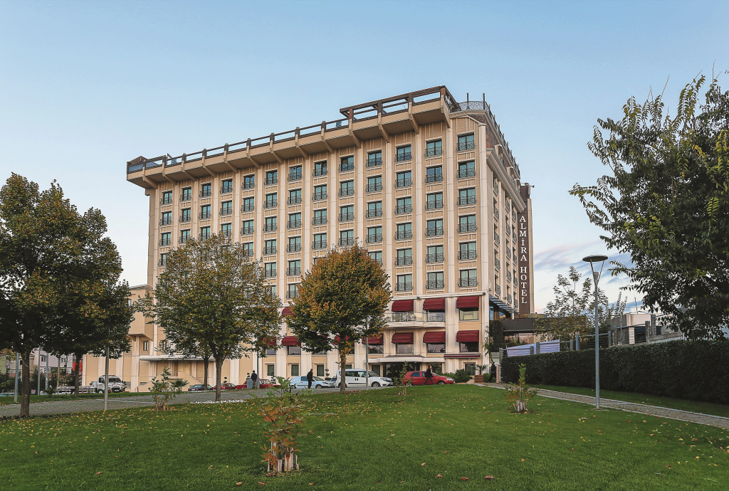 Отель Almira Thermal Spa & Convention Center