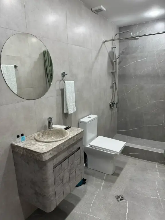 Отель Luxe Plaza