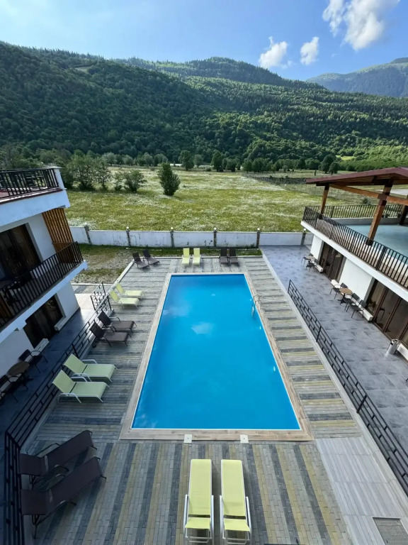 Отель Annes Hotel in Mestia