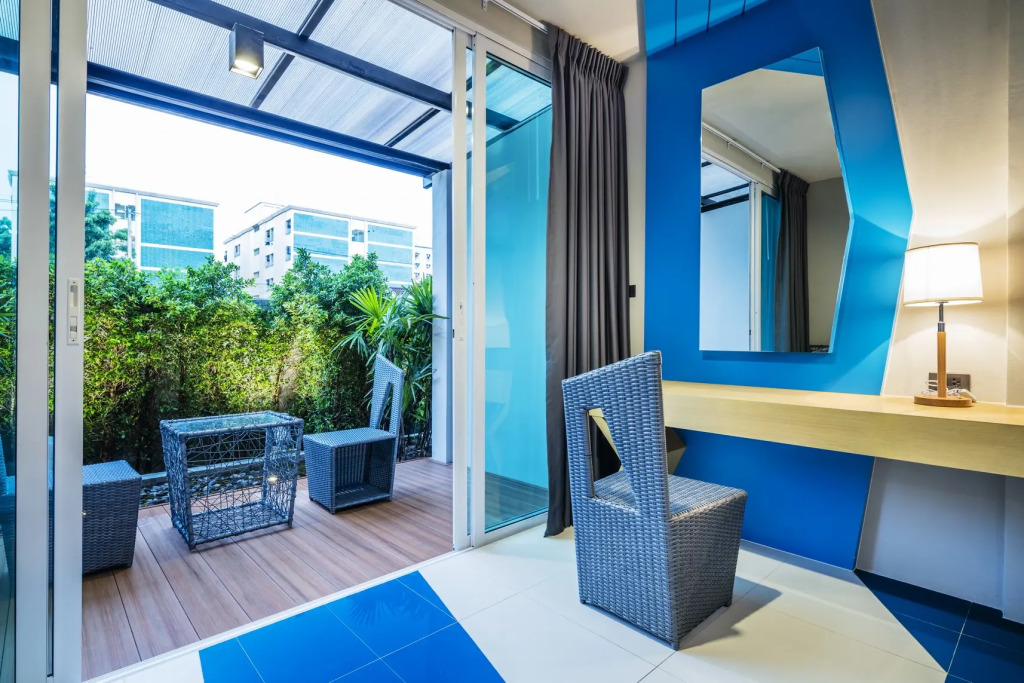Отель Atelier Suites
