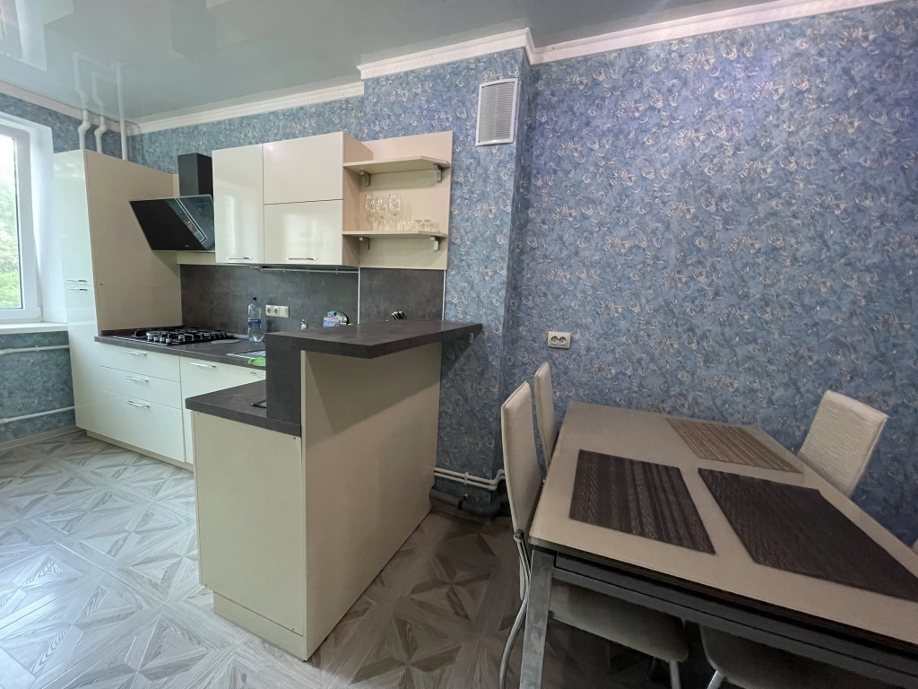 Квартира на Жукова 1Е