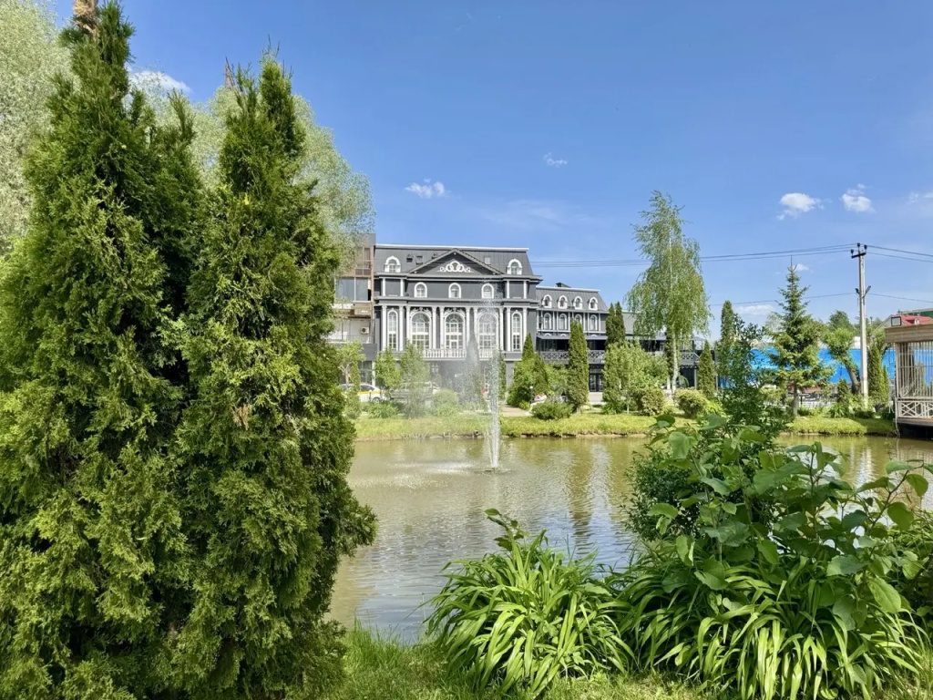 Отель Курортно - развлекательный комплекс Внуково Вилладж (Vnukovo Village)