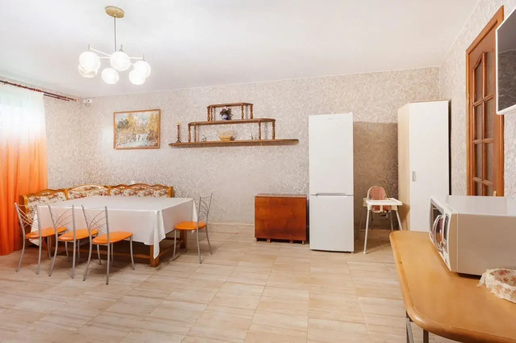 Частный дом 550 м² с потряcaющим видoм нa горoд