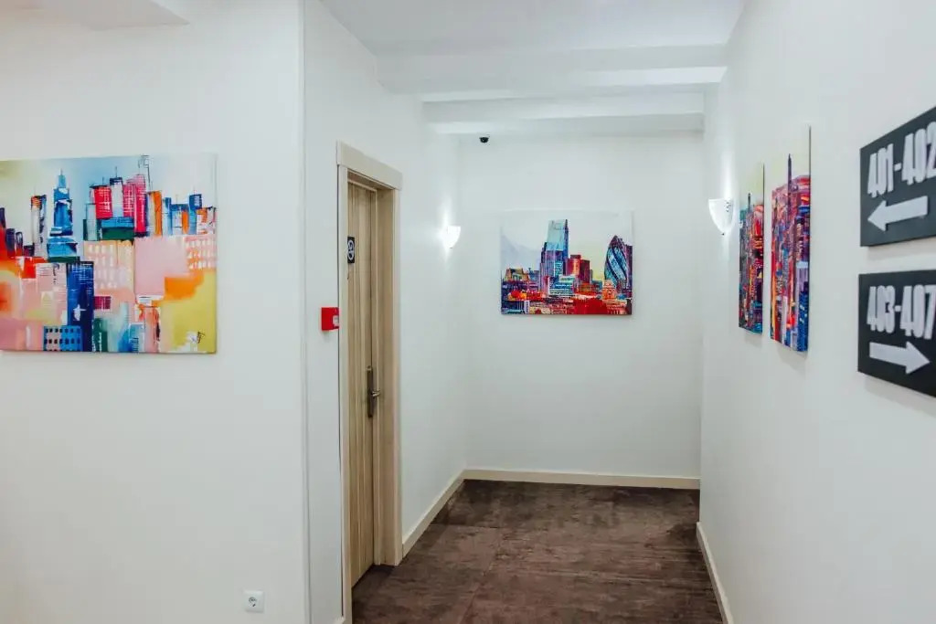Express City Hotel