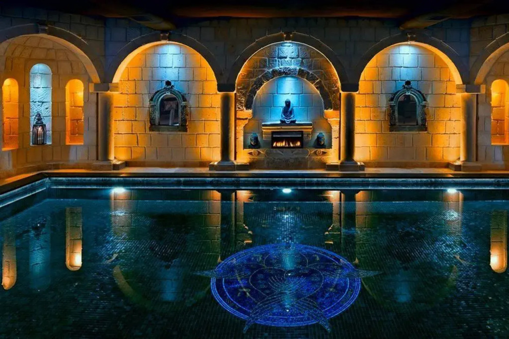 Seraphim Cave Suites & SPA