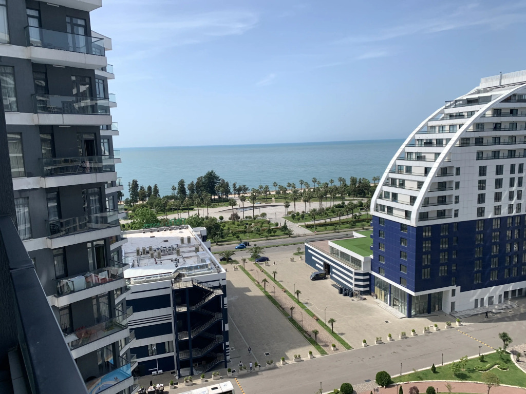 Квартира White Sails Sea View