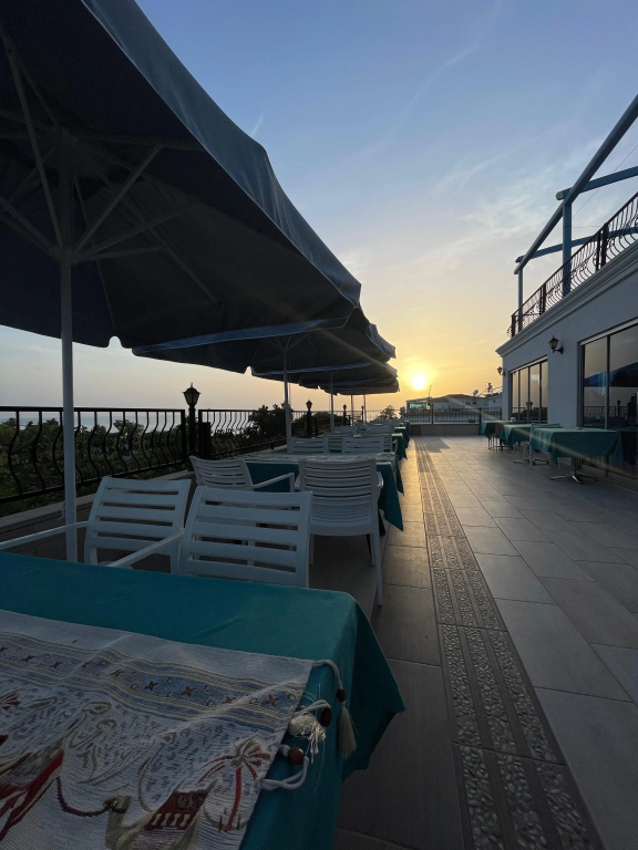 Beachway Hotel
