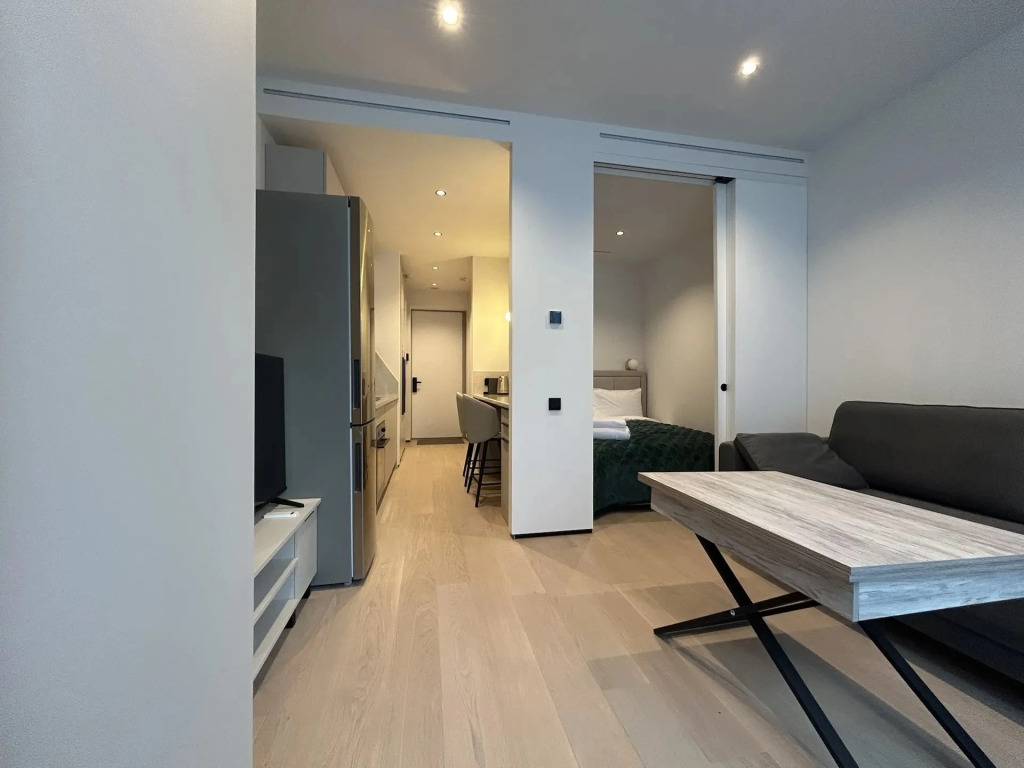 Dikkens Ot Nome24 Flat