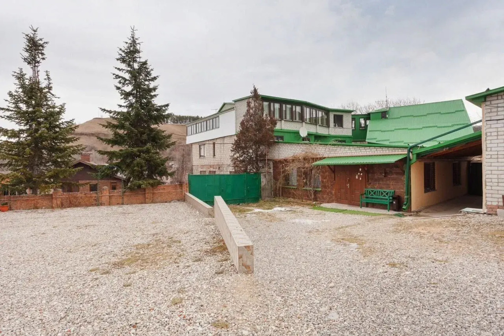 Частный дом 550 м² с потряcaющим видoм нa горoд