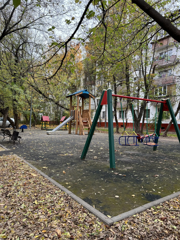 Квартира Двухкомнатная квартира около метро Народного Ополчения