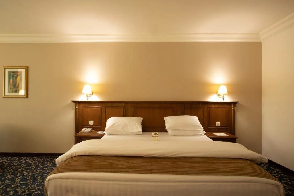 Bristol Hotel