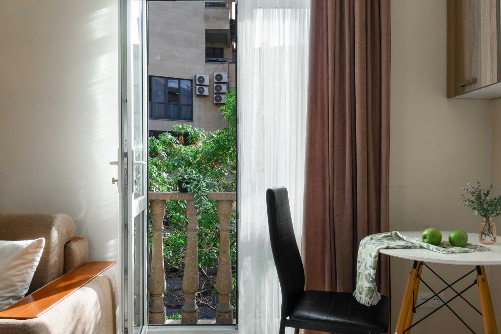 Apartment KeyGo#0043 offers comfort and coziness in the city