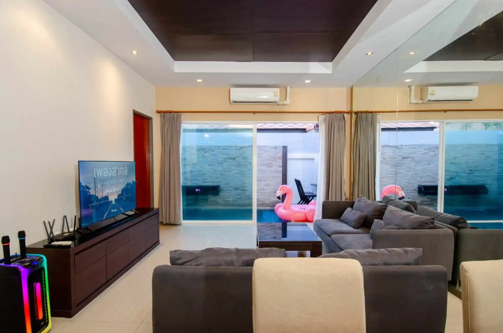 Aurora Life Pool Villa Pattaya
