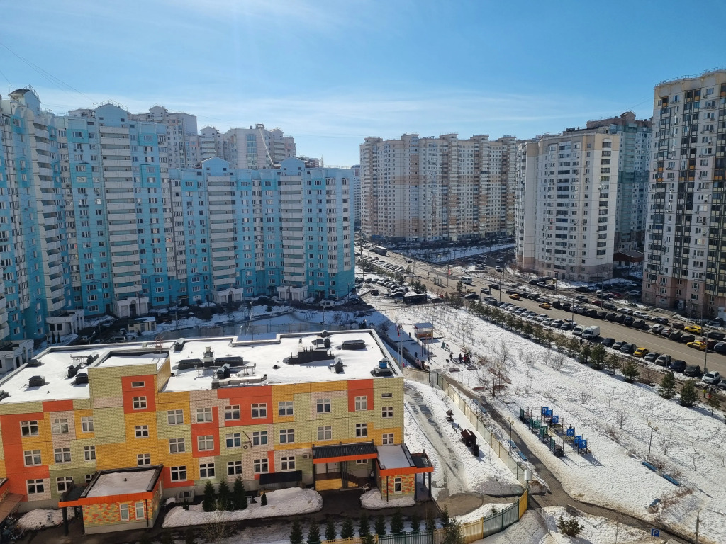 Апартаменты у моста на набережной Москвы реки