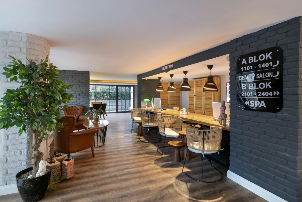 Azuu Boutique Hotel