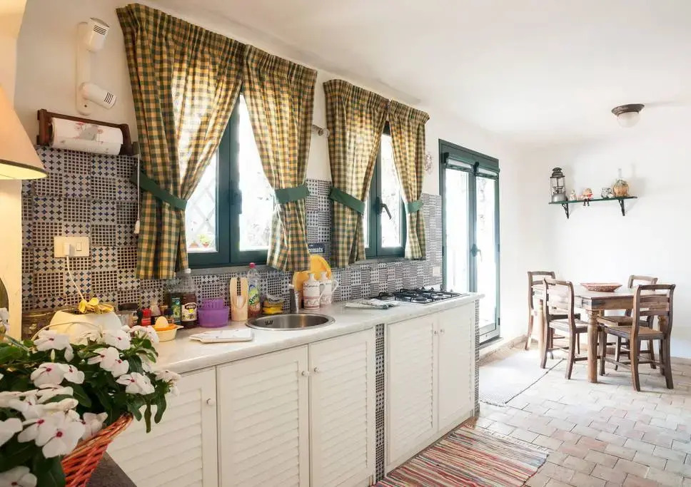 Отель B&B La Casa del Ficus