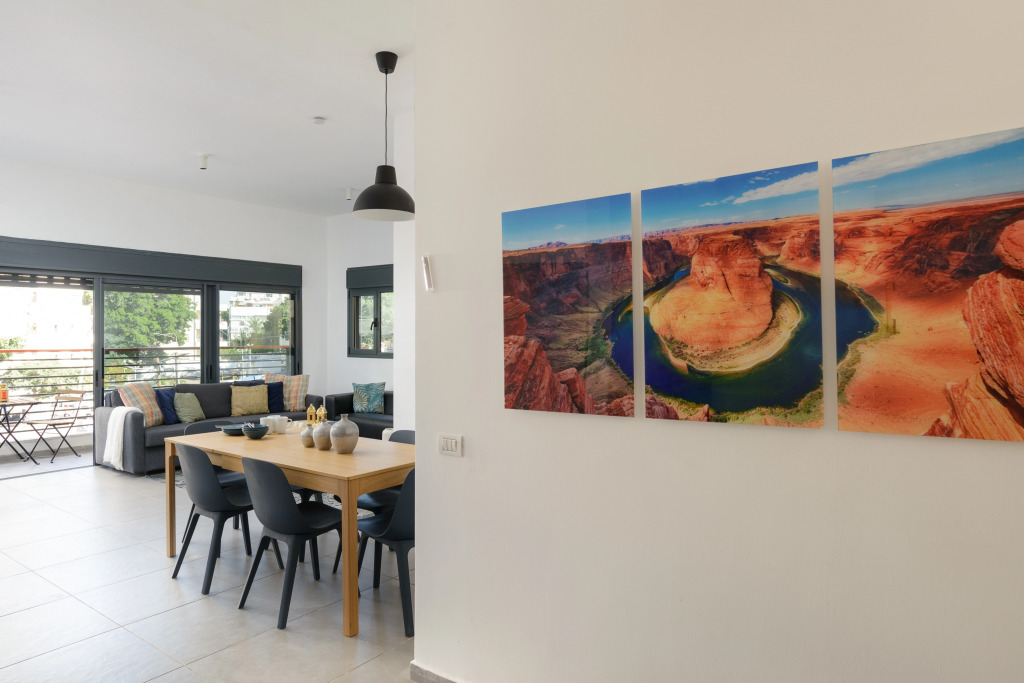 Апартаменты New & Bright 2BR with Balcony near Beach by FeelHome