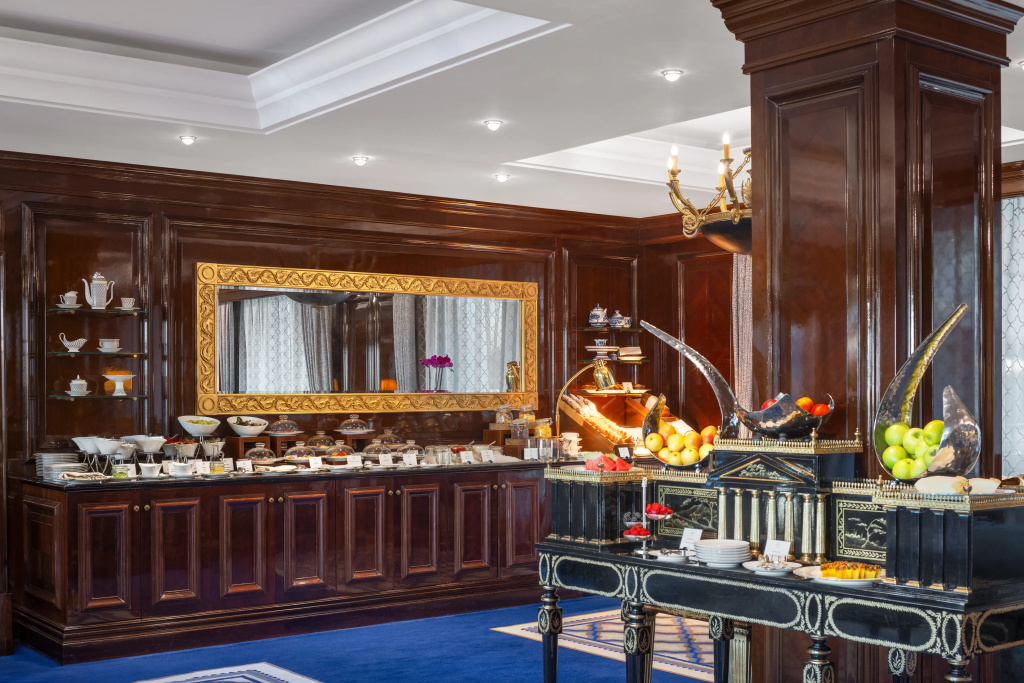 5 ★ The Carlton, Moscow