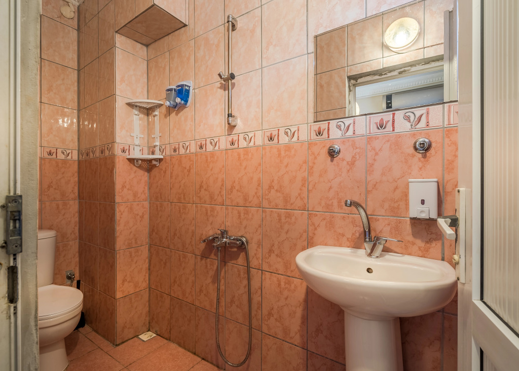Erenler HoTeL & HosTeL