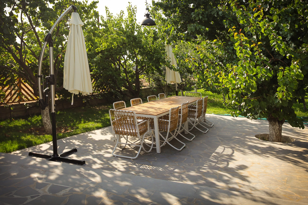 Частный дом Yerkir Guest House