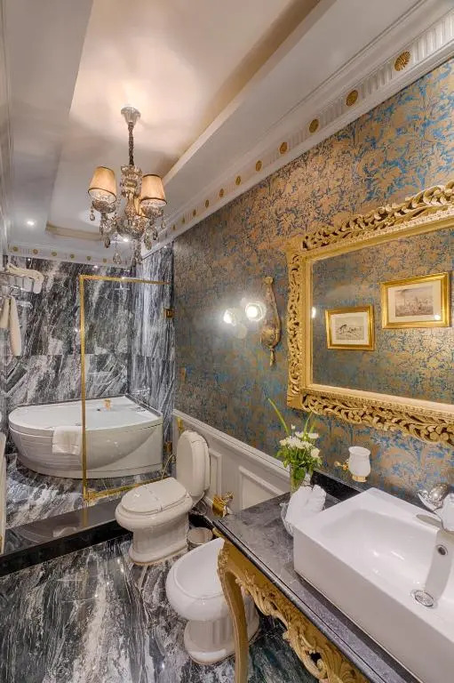 Paradise Inn Le Metropole Hotel