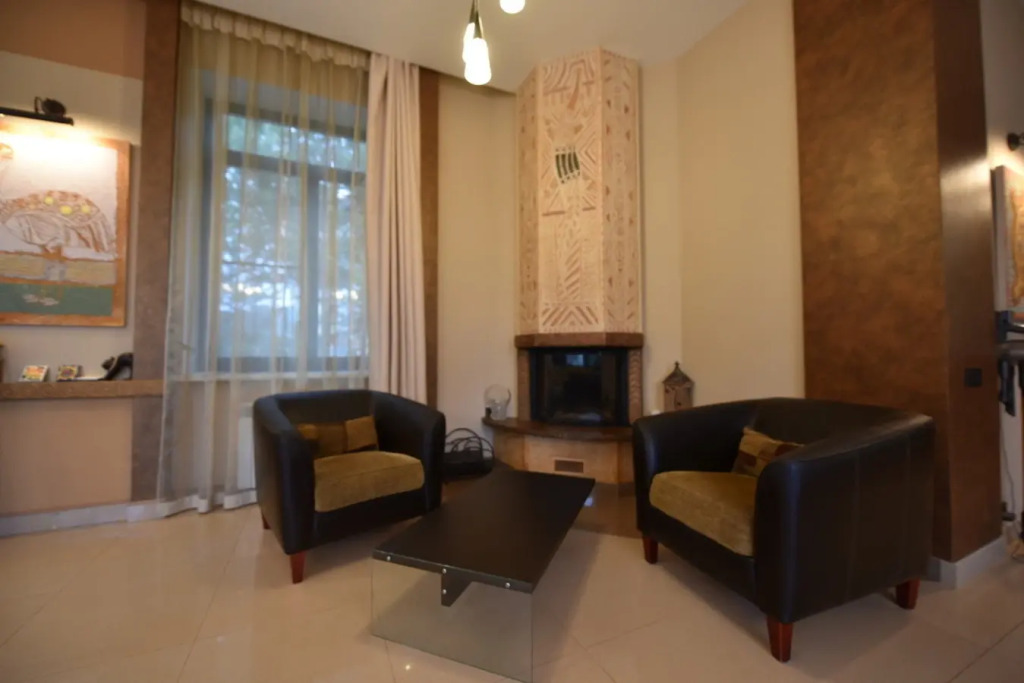 Частный дом Коттедж 3-х этажный