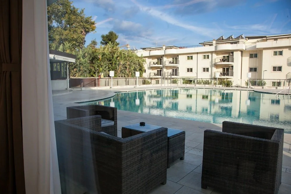 4 SPA Hotel
