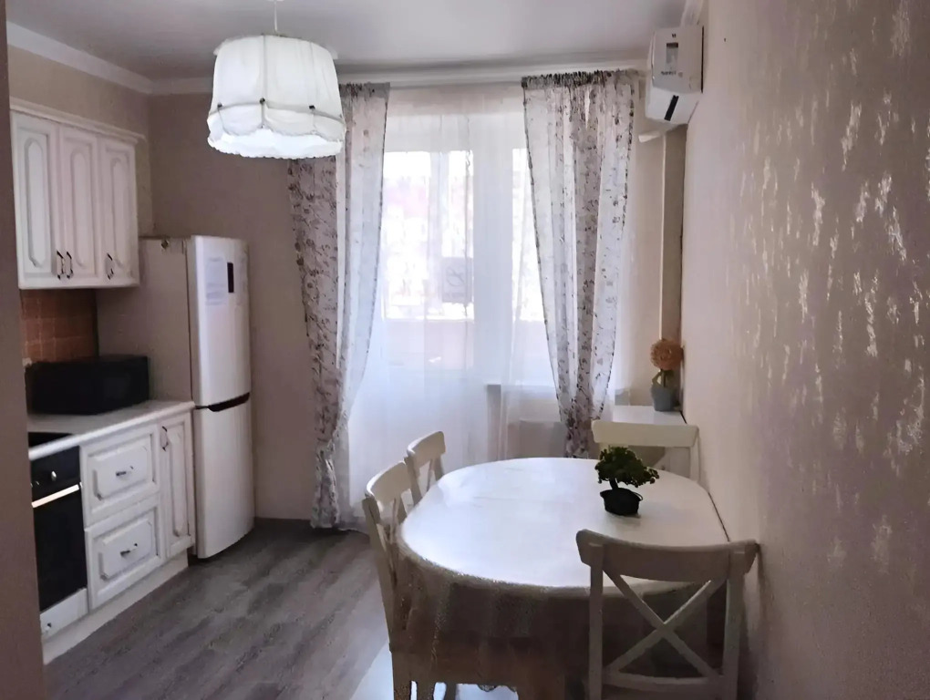 Квартира возле парка Галицкого