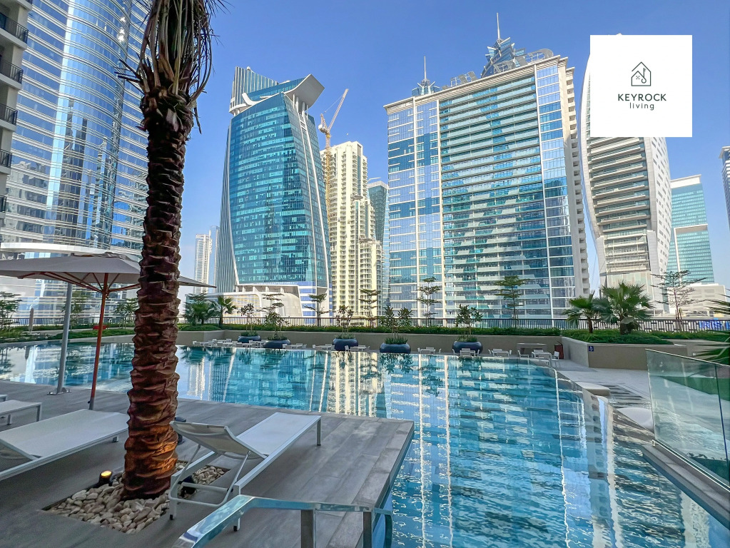 Апартаменты Keyrock Living Dubai Skyline & Pool Access