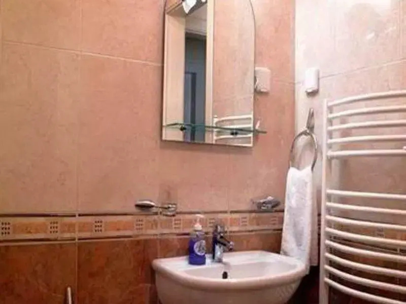 Vip Hotel