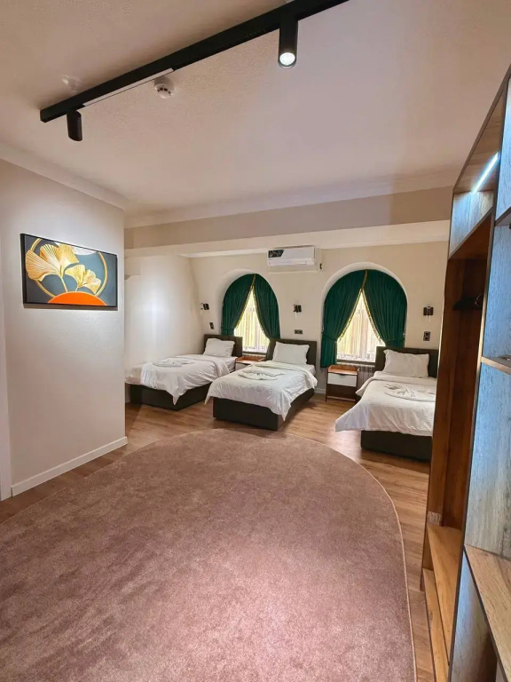 Status Inn Hotel